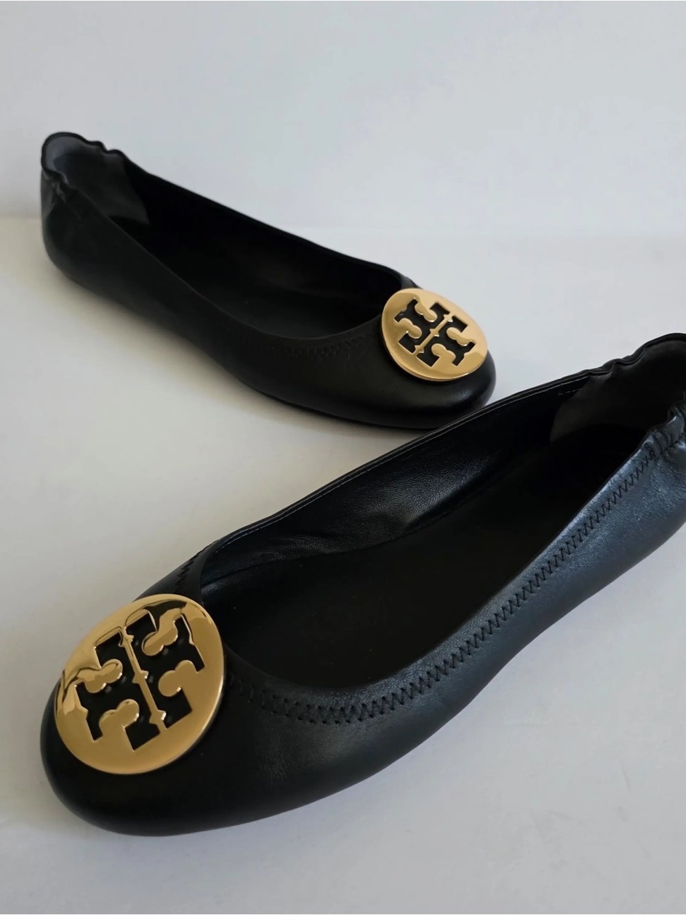 Tory Burch Minnie Travel Ballet Flat - Black and Gold